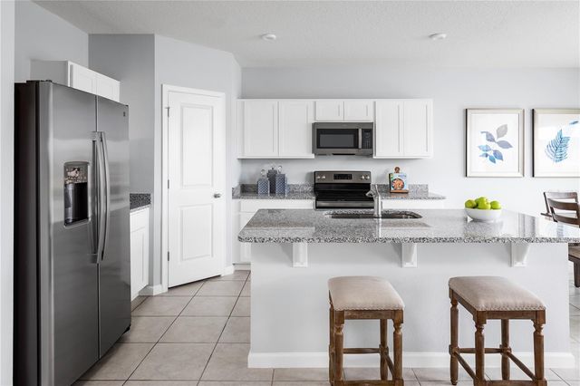 7682 SE 114TH STREET, Belleview, FL 34420