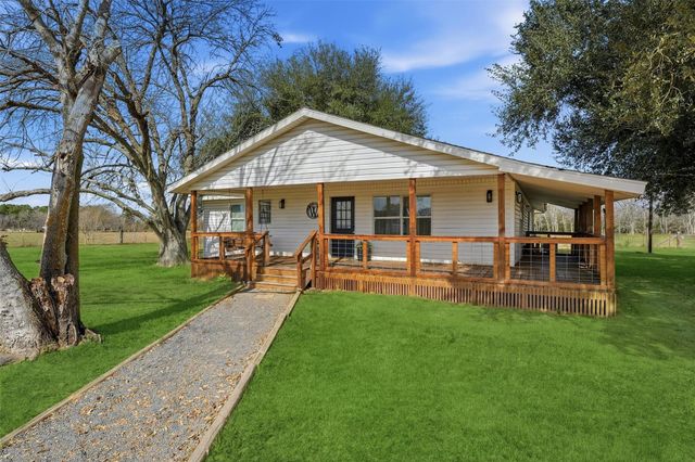 611 Reidland Road, Crosby, TX 77532