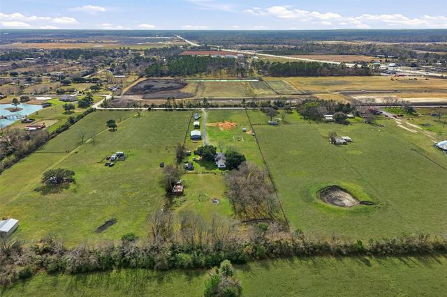 611 Reidland Road, Crosby, TX 77532