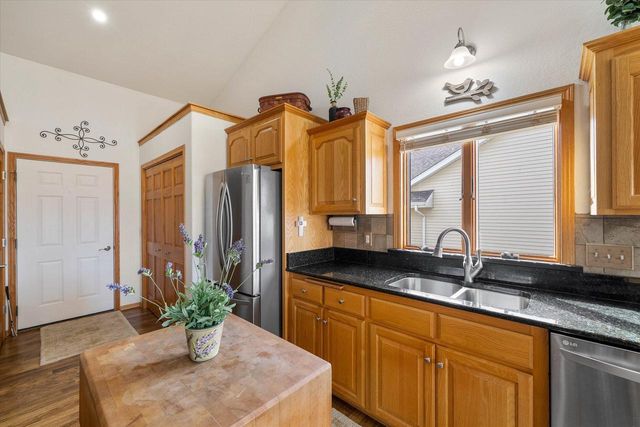 1054 Stillwater LANE, Hartford, WI 53027