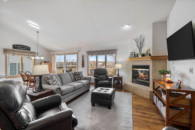 1054 Stillwater LANE, Hartford, WI 53027