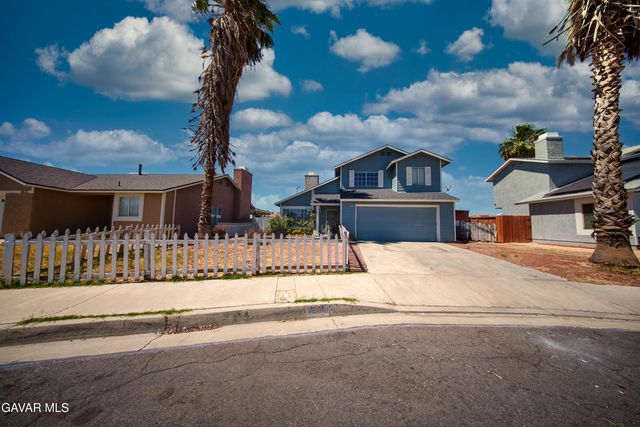 4849 Katrina Place, Palmdale, CA 93552