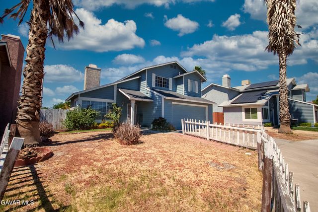 4849 Katrina Place, Palmdale, CA 93552