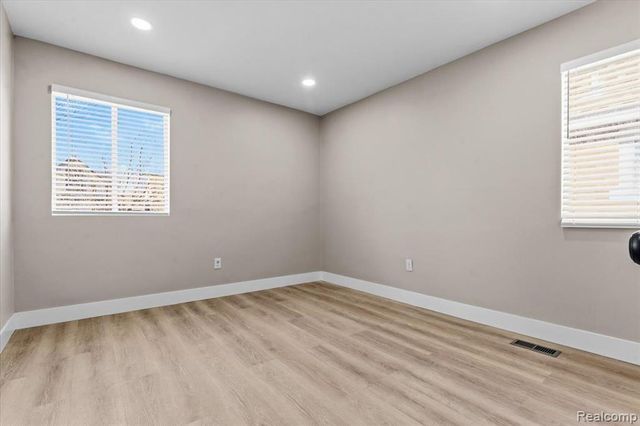 17203 Ilene Street, Detroit, MI 48221