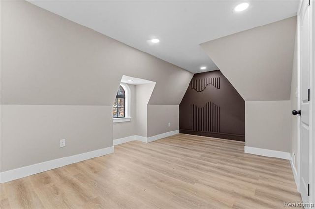 17203 Ilene Street, Detroit, MI 48221