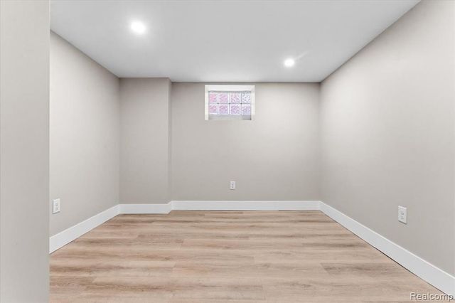 17203 Ilene Street, Detroit, MI 48221