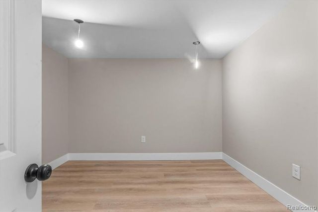 17203 Ilene Street, Detroit, MI 48221