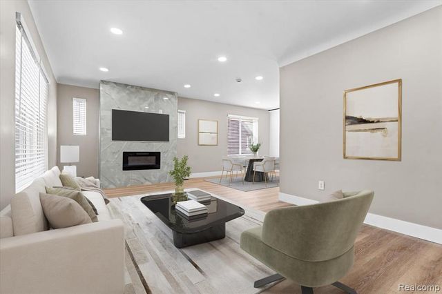 17203 Ilene Street, Detroit, MI 48221