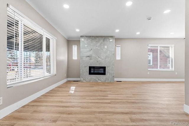 17203 Ilene Street, Detroit, MI 48221