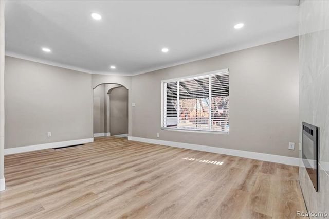 17203 Ilene Street, Detroit, MI 48221