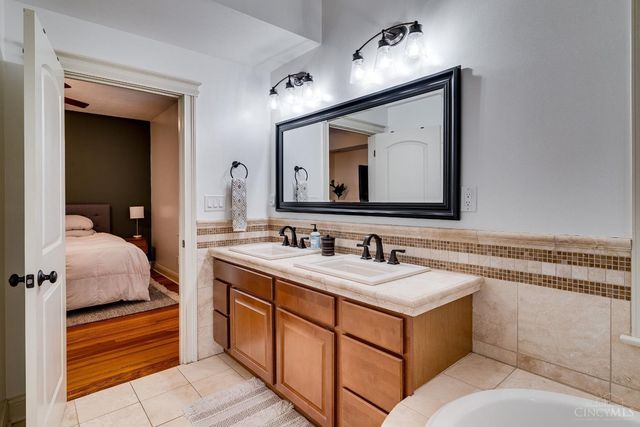 4121 Ballard Avenue, Cincinnati, OH 45209