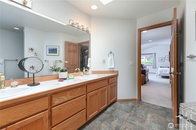 1712 144th Place SE, Mill Creek, WA 98012