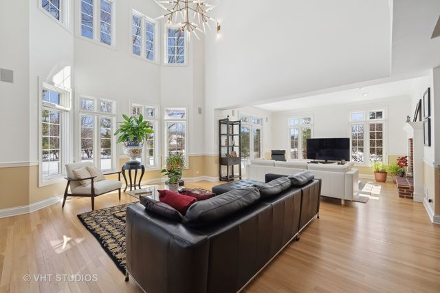 860 Gage Lane, Lake Forest, IL 60045