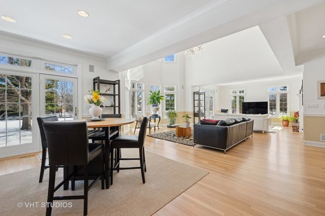 860 Gage Lane, Lake Forest, IL 60045