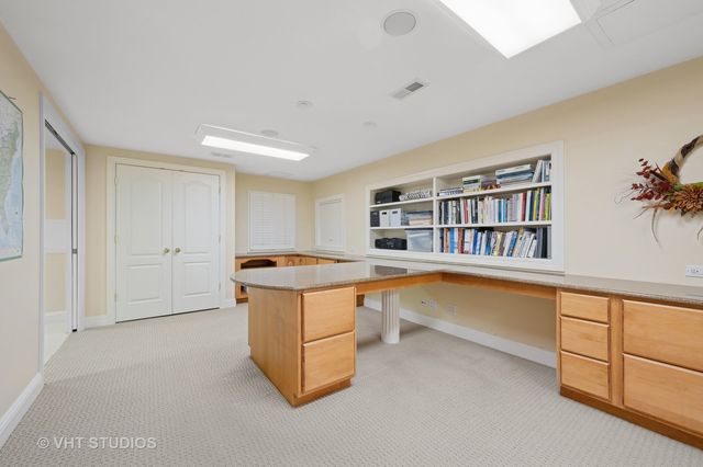 860 Gage Lane, Lake Forest, IL 60045