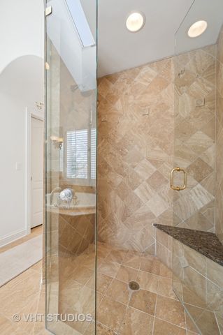 860 Gage Lane, Lake Forest, IL 60045