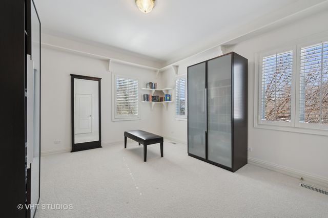 860 Gage Lane, Lake Forest, IL 60045