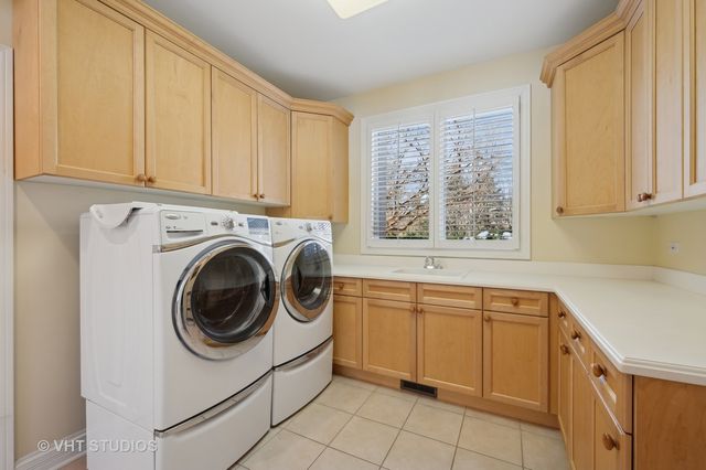 860 Gage Lane, Lake Forest, IL 60045