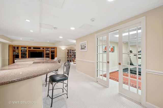 860 Gage Lane, Lake Forest, IL 60045