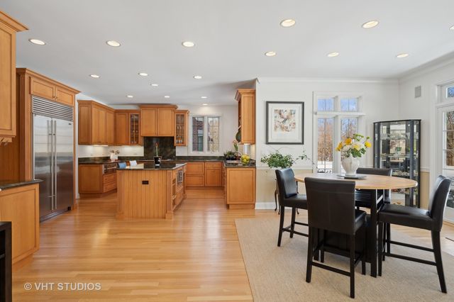 860 Gage Lane, Lake Forest, IL 60045