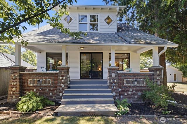 4008 31st Avenue S, Seattle, WA 98108