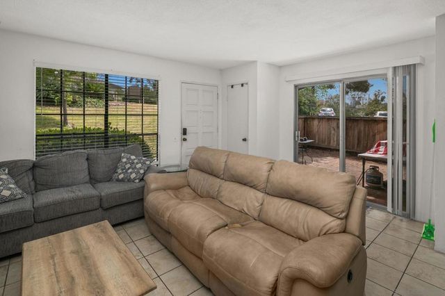 4390 Caminito Del Diamante 93, San Diego, CA 92121