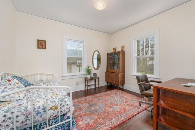 919 N Rutan St, Wichita, KS 67208