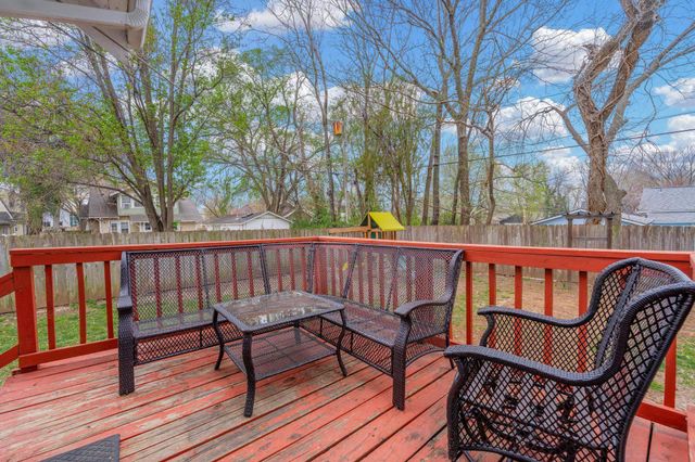 919 N Rutan St, Wichita, KS 67208