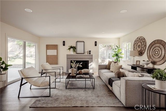 6245 Mayfield, La Crescenta, CA 91214