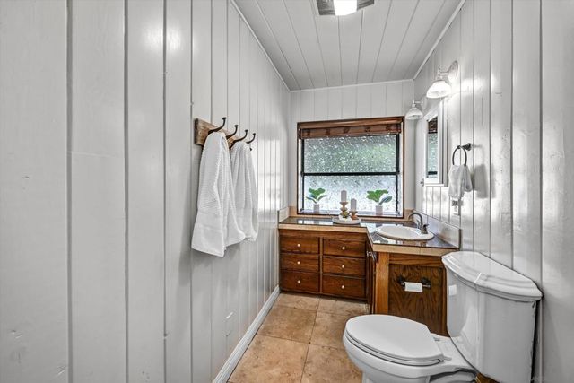 12811 Beeler Creek Trl, Poway, CA 92064