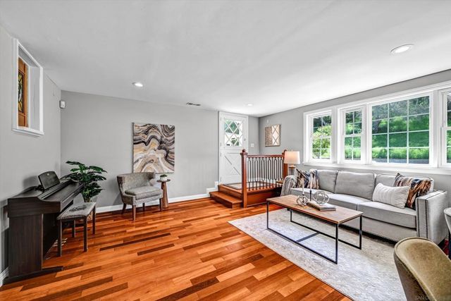 12811 Beeler Creek Trl, Poway, CA 92064