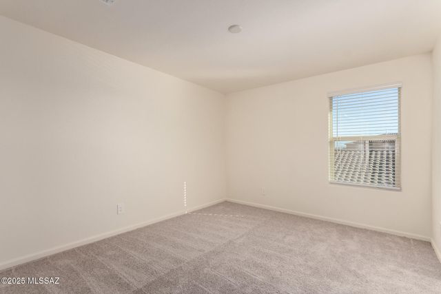 7831 S Walnutview Drive, Tucson, AZ 85757