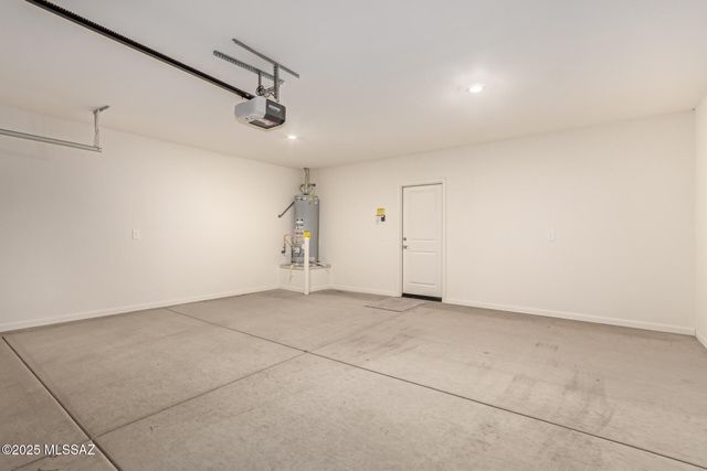 7831 S Walnutview Drive, Tucson, AZ 85757