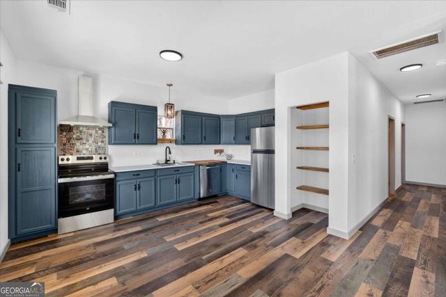 8497 Savannah Highway, Newington, GA 30446