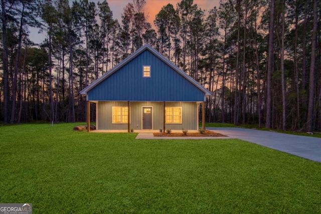 8497 Savannah Highway, Newington, GA 30446