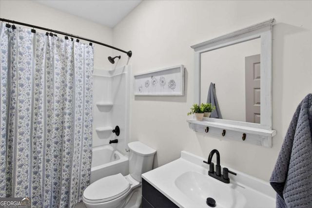 8497 Savannah Highway, Newington, GA 30446