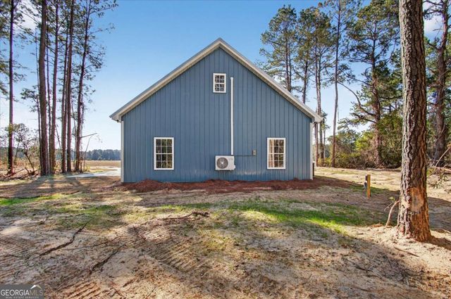 8497 Savannah Highway, Newington, GA 30446