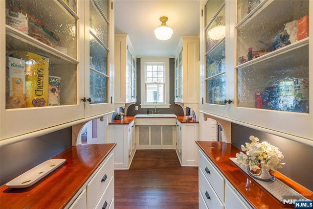 104 Gates Avenue, Montclair, NJ 07042