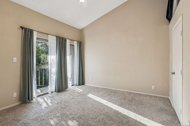 11815 Vance Jackson Rd Apt 704, San Antonio, TX 78230