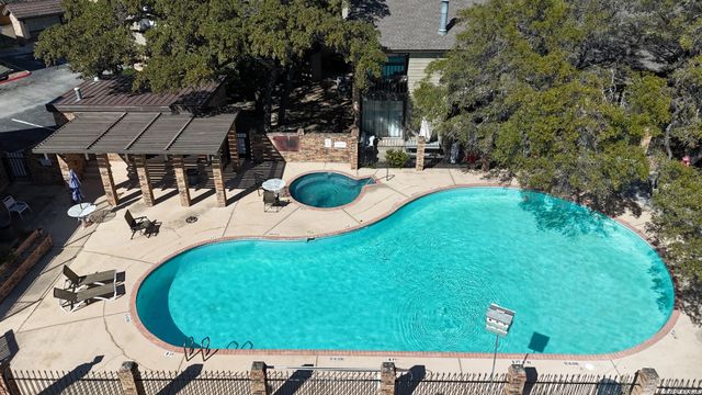 11815 Vance Jackson Rd Apt 704, San Antonio, TX 78230