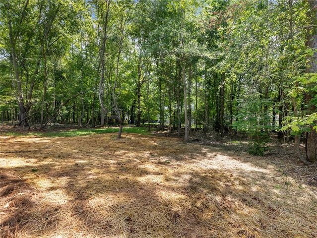 8083 Beachwood Drive, Murrayville, GA 30564