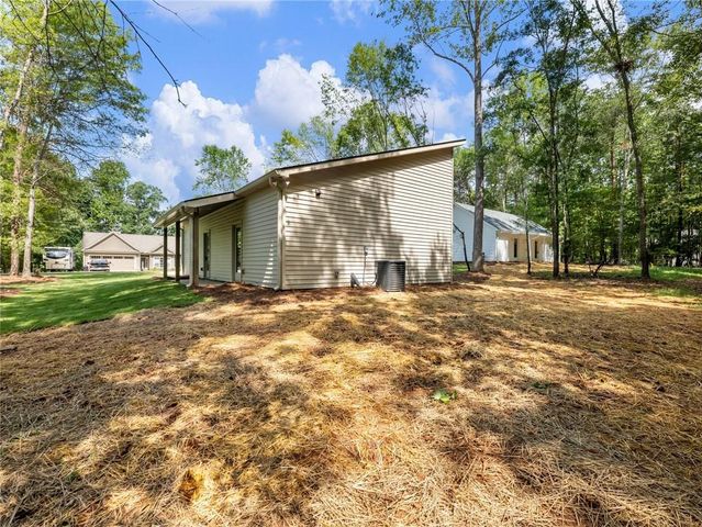 8083 Beachwood Drive, Murrayville, GA 30564
