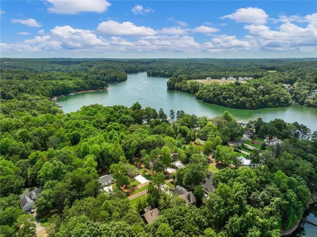 8083 Beachwood Drive, Murrayville, GA 30564