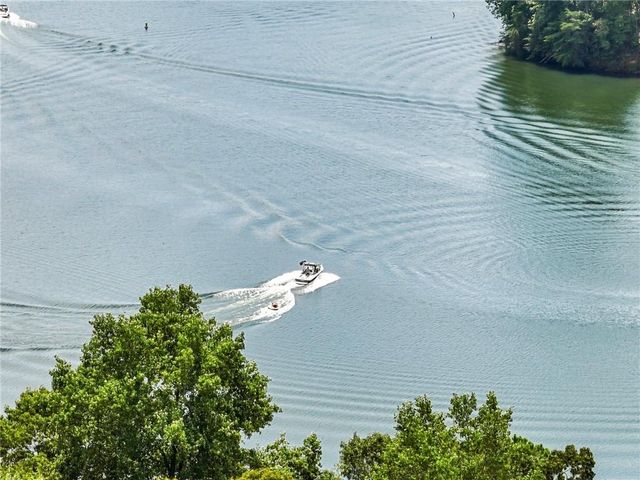 8083 Beachwood Drive, Murrayville, GA 30564