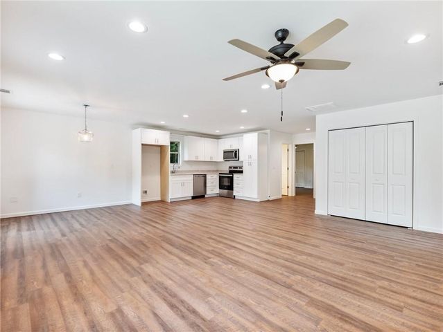 8083 Beachwood Drive, Murrayville, GA 30564