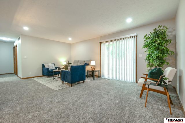 5511 Glade Street, Lincoln, NE 68506