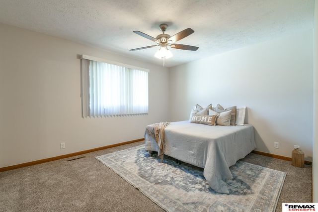 5511 Glade Street, Lincoln, NE 68506