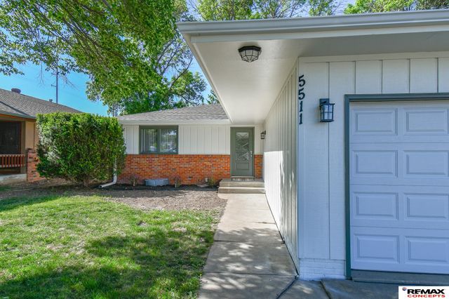 5511 Glade Street, Lincoln, NE 68506