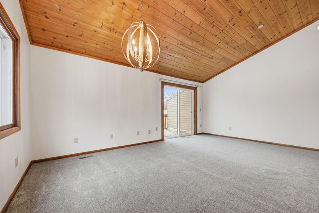 1266 Polk Street S, Shakopee, MN 55379