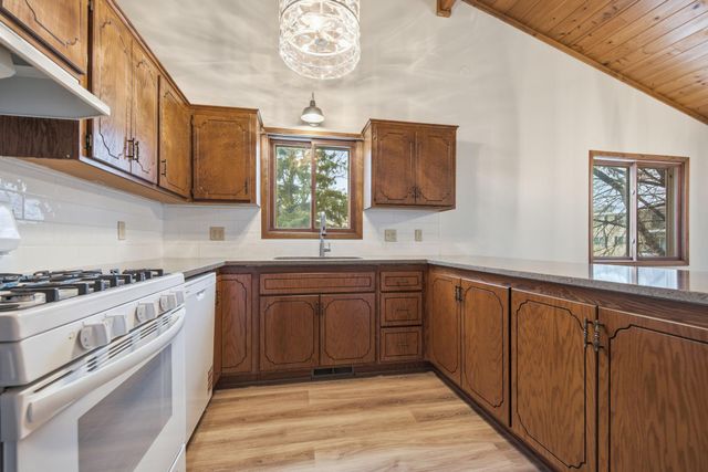 1266 Polk Street S, Shakopee, MN 55379